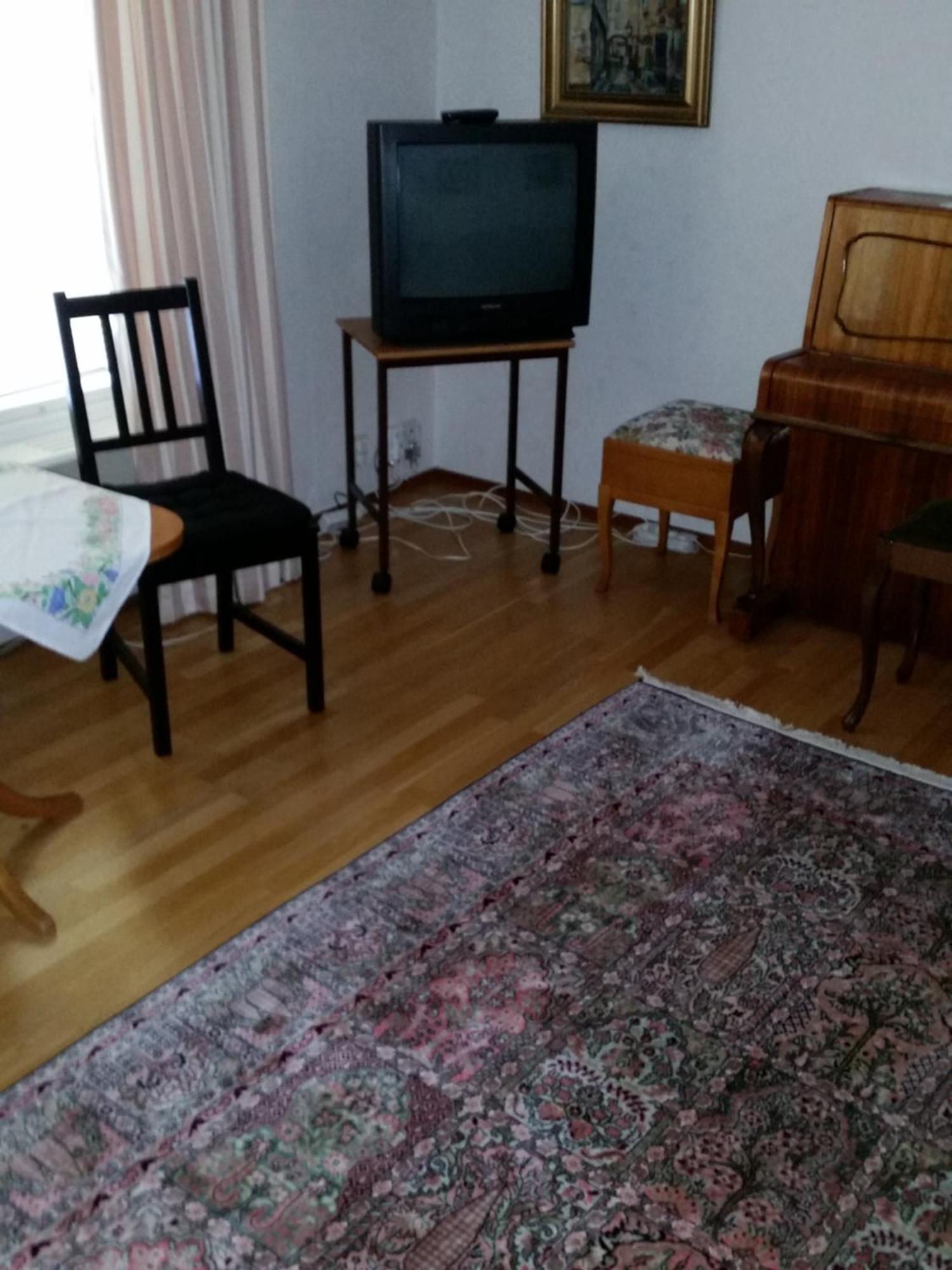 Marja-Liisa Vitikainen Daire Kungsängen Dış mekan fotoğraf